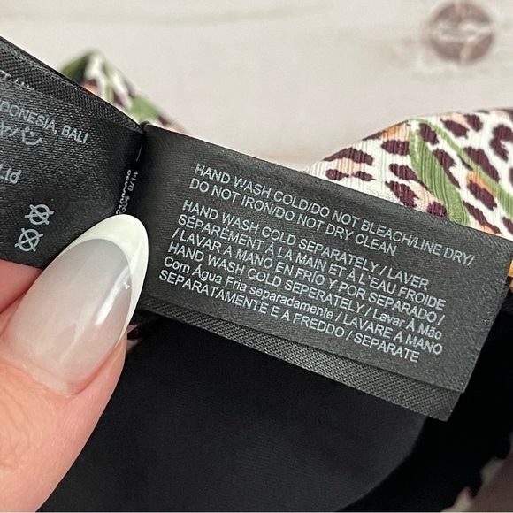 Hurley Jungle Cat Animal Print Bikini Set Size Large Women - Picture 12 of 14